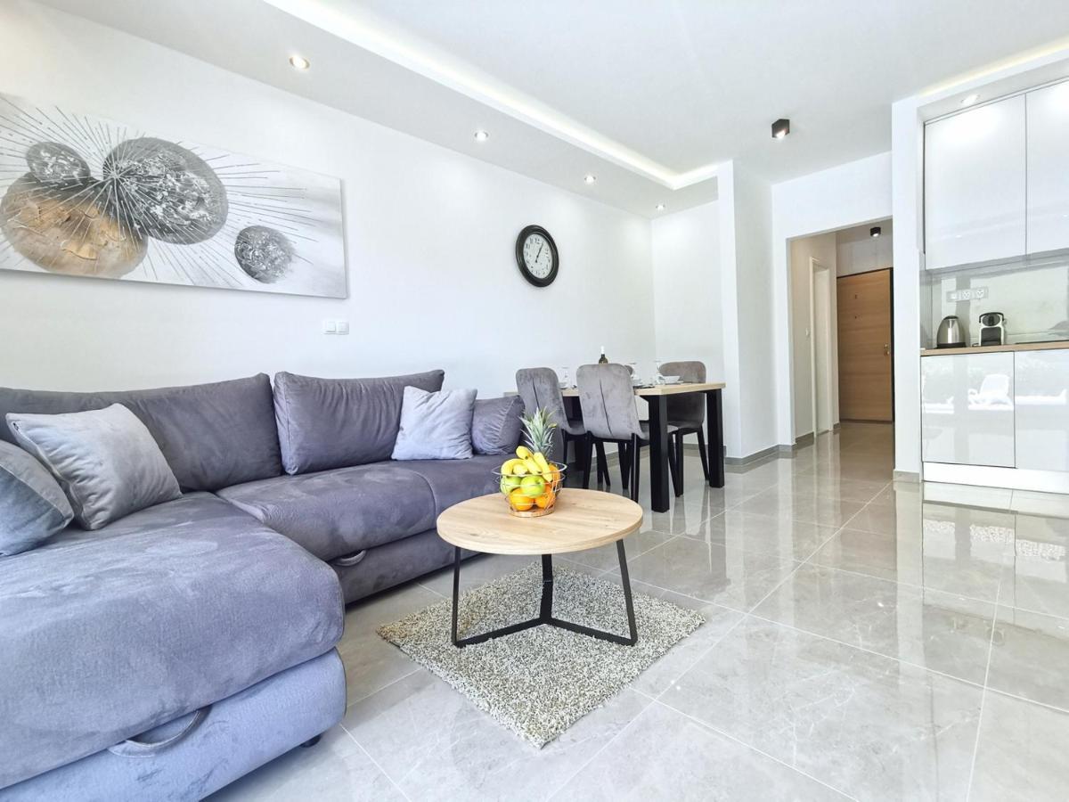 Seka Apartments With A Pool Kaštela 외부 사진