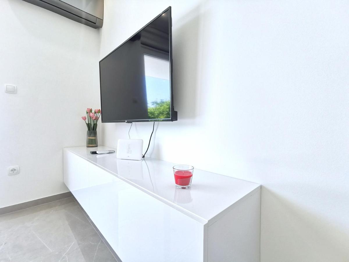 Seka Apartments With A Pool Kaštela 외부 사진
